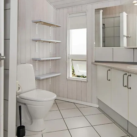 Two-bedroom Holiday In Bjert 2 Σπίτι διακοπών